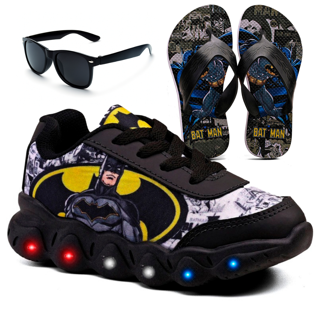 Kit Tênis Infantil Batman Casual Com Led + Chinelo Infantil + Óculos Infantil