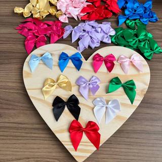 Laço  de cetim  número 5 com  10 - 25 ou 50 UN  excelente acabamento bola acrílica festa bomboniere lembrancinha em Oferta na Shopee