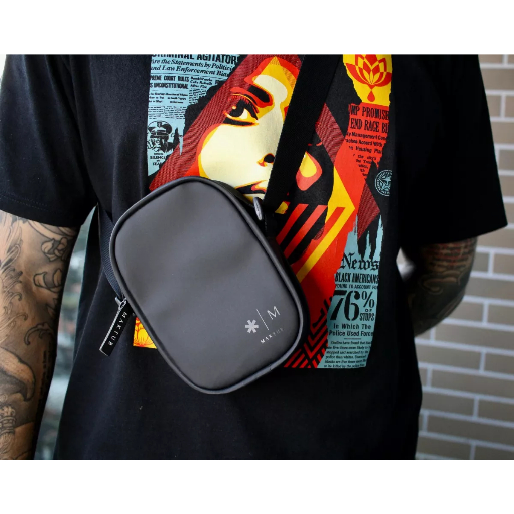 Bolsa Transversal Maktub All Black Shoulder Bag Slim Pochete Com Alça Ombro cabe cel carteira em Oferta na Shopee