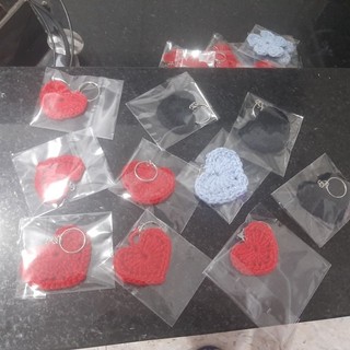 chaveiro coração de crochê kit com 10 unidades