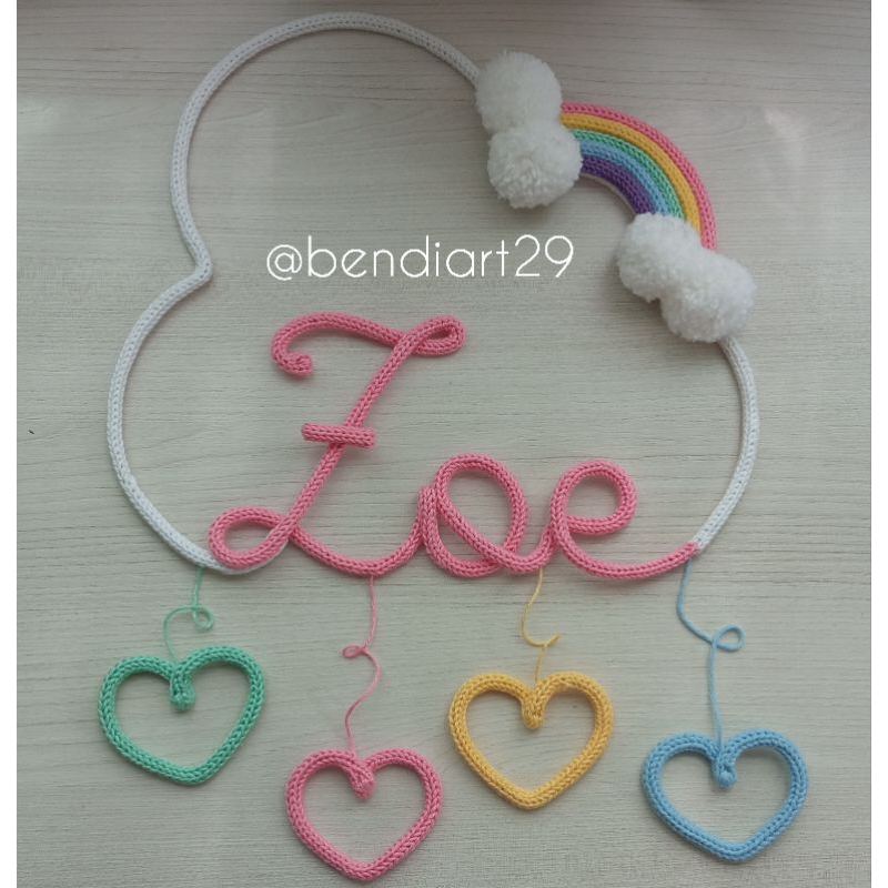 Porta Maternidade chuva de amor com um mini desenho para nomes com até 13 letras