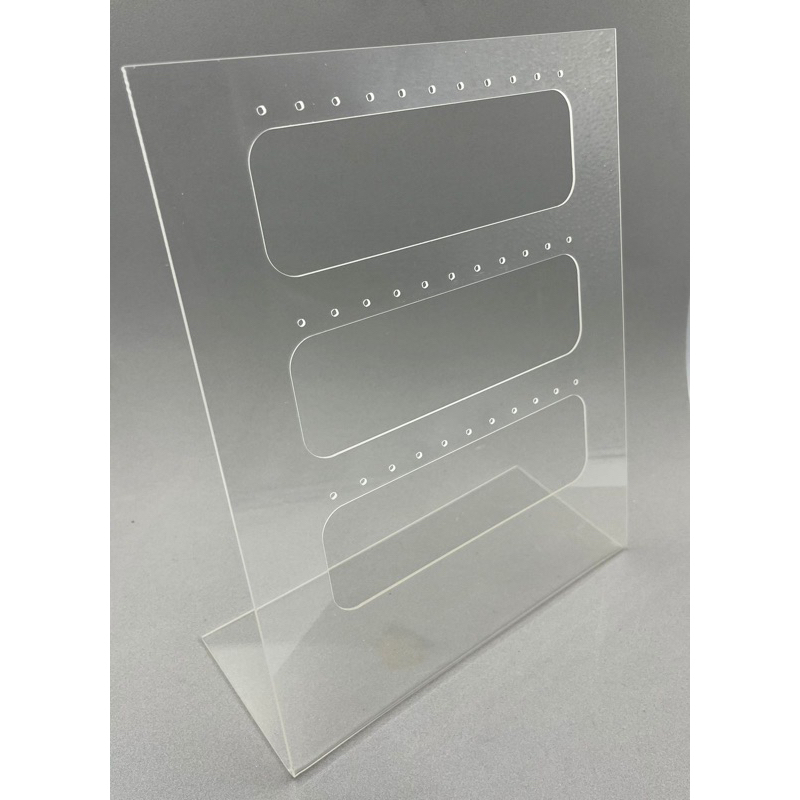 Expositor de brinco comprido vazado. Acrílico cristal em Oferta na Shopee