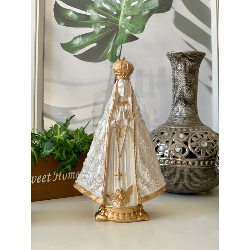 imagem nossa senhora aparecida 22 cm gesso manto bordado decorada dourado terço linda em Oferta na Shopee