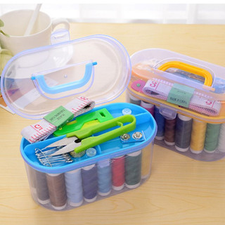 Kit de Costura Mini Maleta 22 Peças 13 x 8 x 6,5 cm De Costurar Fita Métrica Dedal Tesoura Botão Agulha Organizado