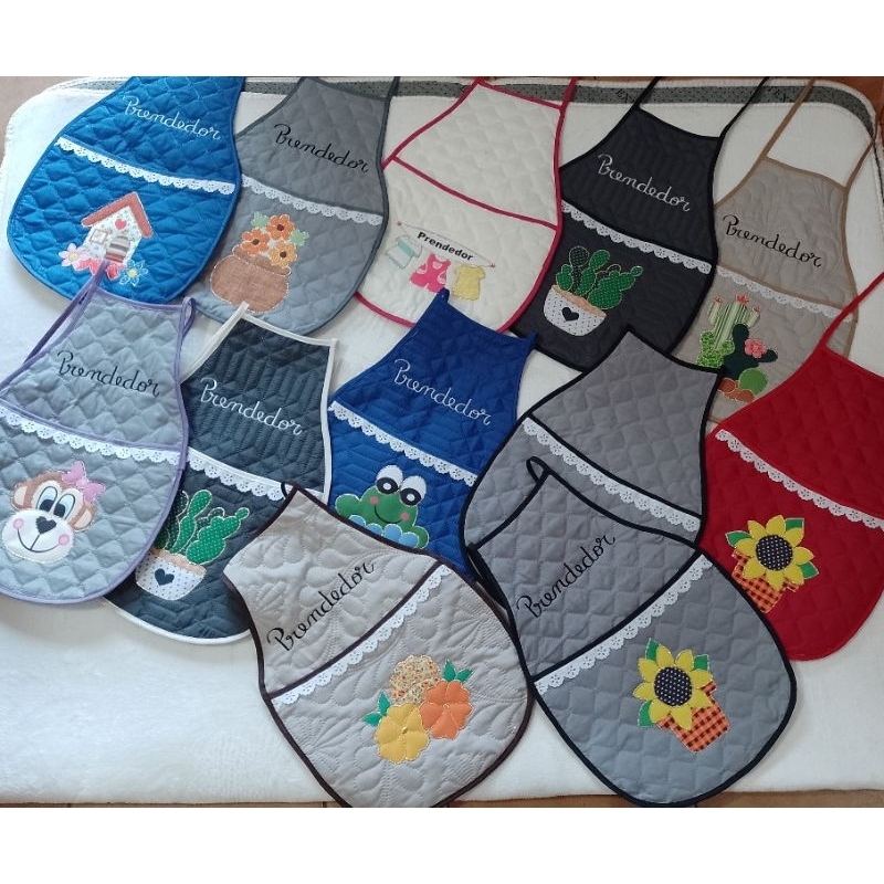 Porta Prendedor Avental Atacado e Revenda Unitário Sortido Bordado Matelado com Bolso Grande