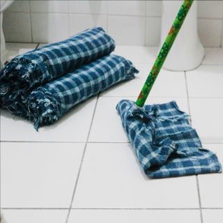 Kit Com 10 Pano De Chão Branco Ou Xadrez Barato Atacado 28X45 xp
