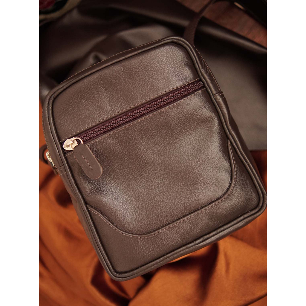 bolsa masculina, pasta carteiro, bolsa lateral masculina, pasta unissex, bolsa tiracolo em couro 100% legitimo preto e marrom