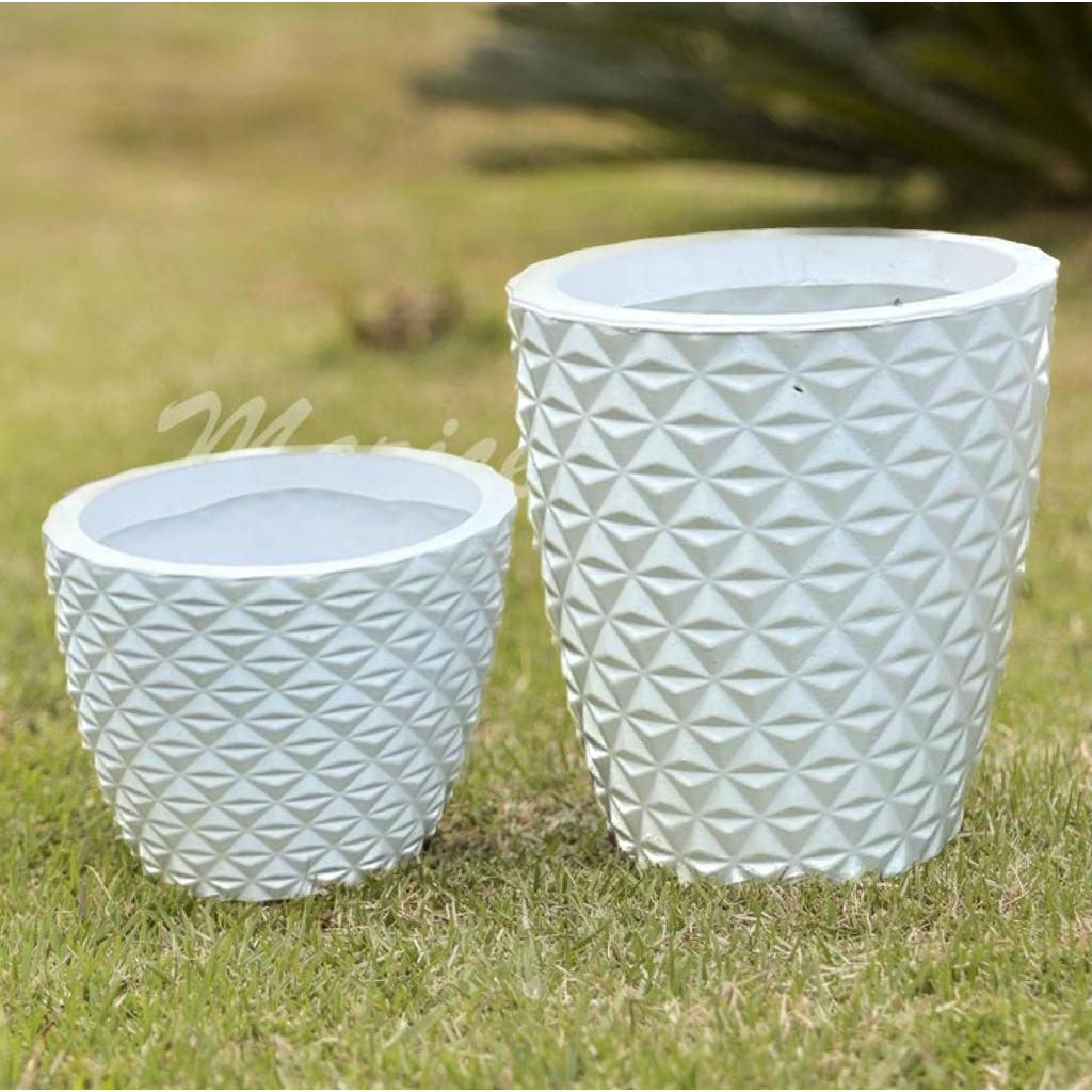 Kit 2 Vasos para plantas 30x25cm e 19x23cm em Polietileno