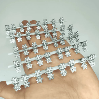 Kit 40 Mini piranha presilha para cabelo detalhada em strass em Oferta na Shopee