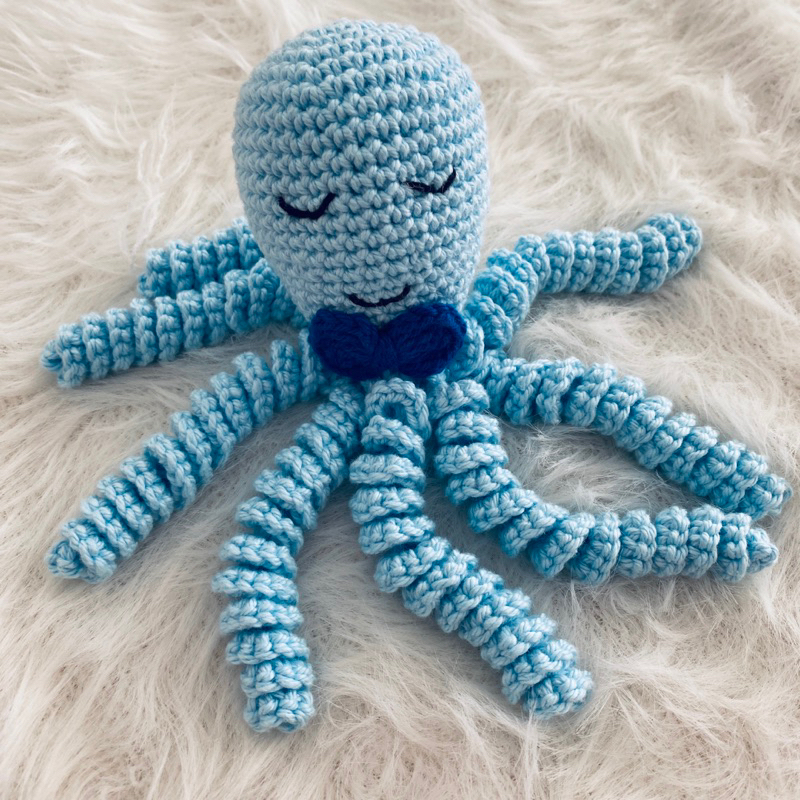Polvo Amigurumi / Polvinho / Calmante para o bebê / Naninha Polvinho em Oferta na Shopee