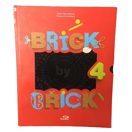 Livro Brick by Brick 4 com CD; Hilani Mercadante; Viviane Kirmeliene