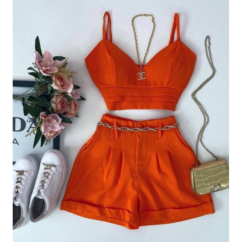 conjunto feminina Alfaiataria SHORTS +CROPPED