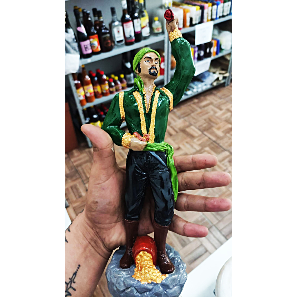 Imagem Cigano Pablo / Cigano A Batizar 27cm Gesso Escultura Umbanda