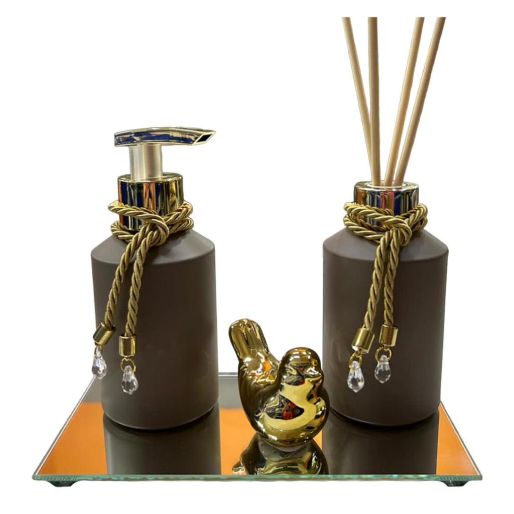 Banheiro Kit Difusor Ambiente Saboneteira 250ml Vidro Lisboa Cimento Queimado Com Dourado Bandeja Espelhada Passarinho