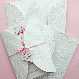 50 Envelope para convite janela 15x21 ou 11x15 cm pronta entrega em Oferta na Shopee