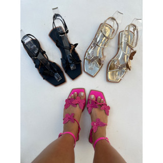 Sandália Feminina Rasteirinha Borboleta Flat Luxo Linda, Versatil e Confortável