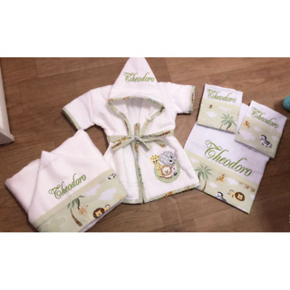 Roupão para bebê personalizado safari, toalha de banho, kit fralda em Oferta na Shopee