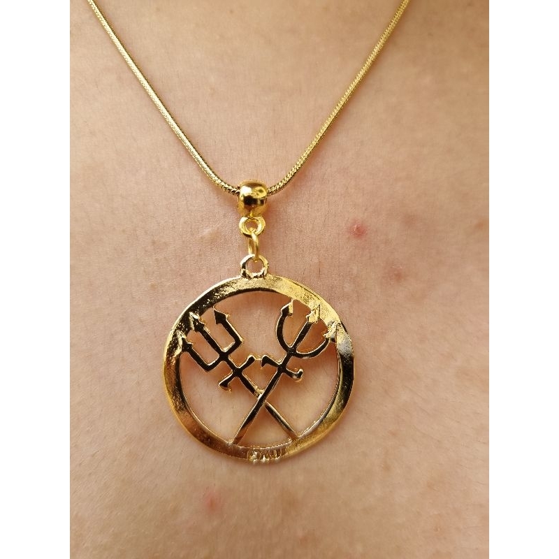 Colar Dourado Exú/Pomba Gira em Oferta na Shopee