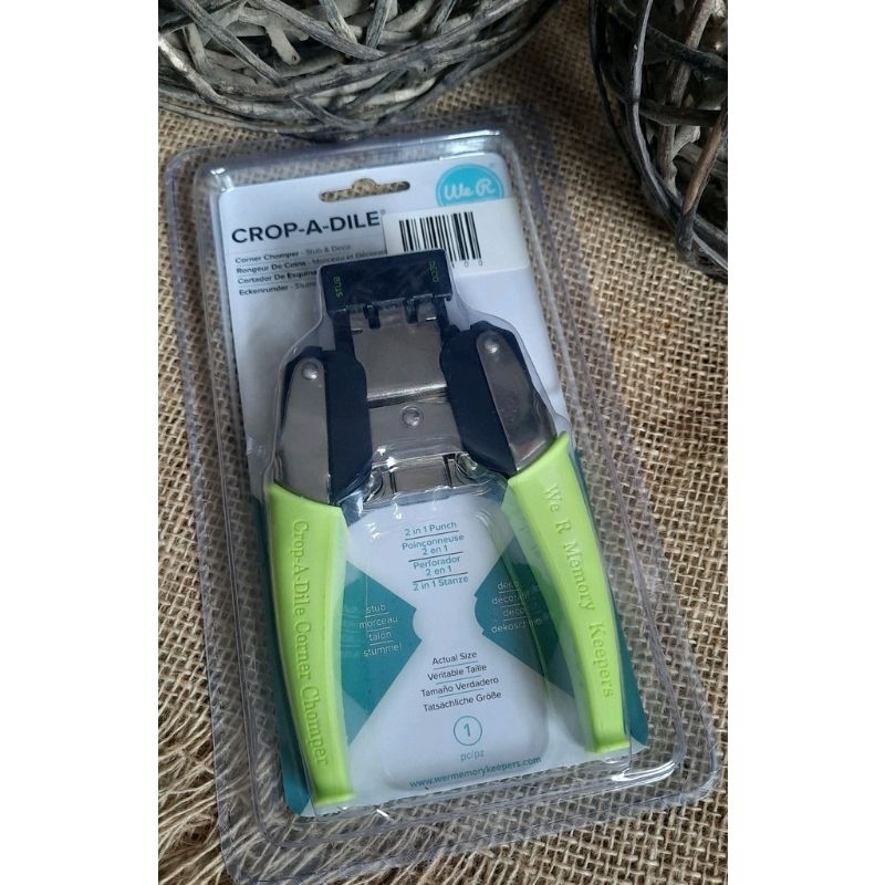 CROP-A-DILE Corner Chomper - Stub & Deco