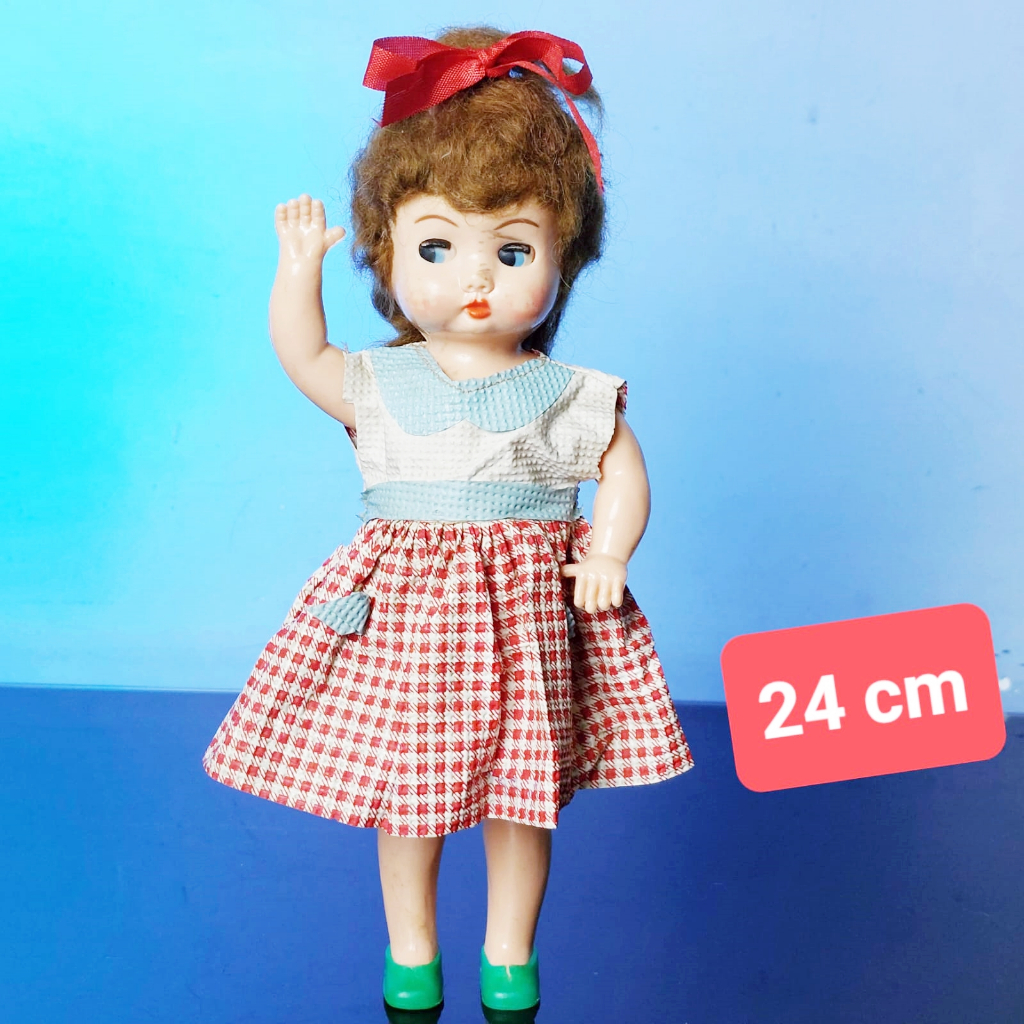 Boneca Antiga em Baquelite Anos 50
