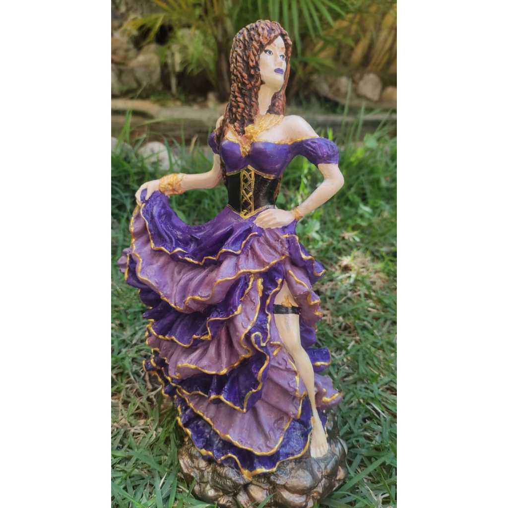 Imagem Pomba Gira Maria Mulambo / Pomba Gira a Batizar para Assentamentos em Gesso 25cm Umbanda