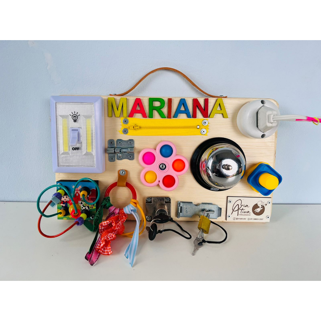 Painel Sensorial Montessori Educativo / Painel de Atividades / Portátil Boa Vista - com 35x20cm
