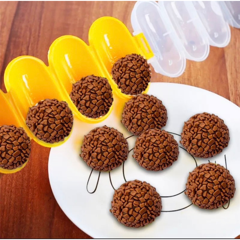 Molde Forma Boleador Enrolador Brigadeiro Doces Gourmet Sushi Bolo De Arroz