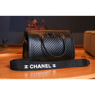 Bolsa Baú CH Preto Com Alça Transversal Estilo Feminino - Envio Imediato