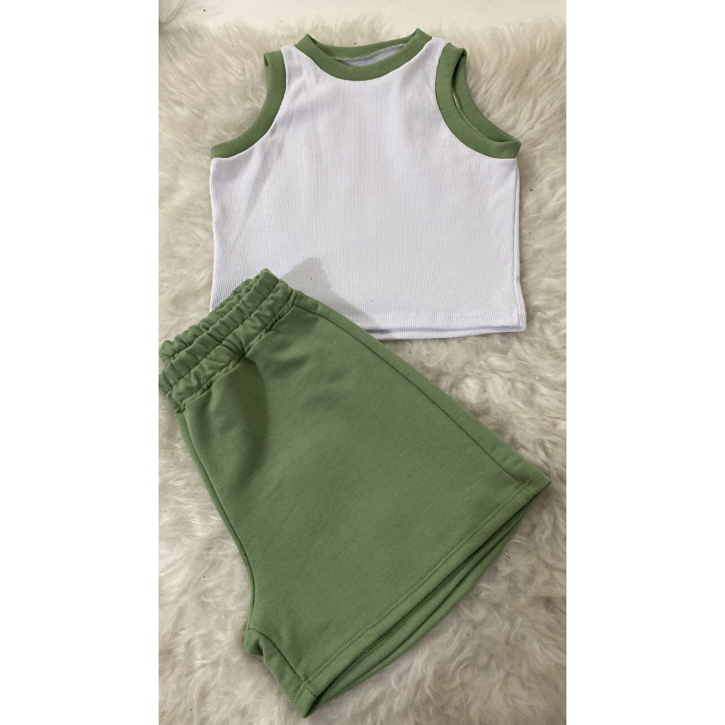 Conjunto Fabi Bermuda moletinho mais cropped em ribana cores novas.