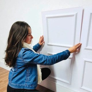 Placa de Revestimento Cabeceira Parede 3D Boiserie 50x50 Auto Adesiva