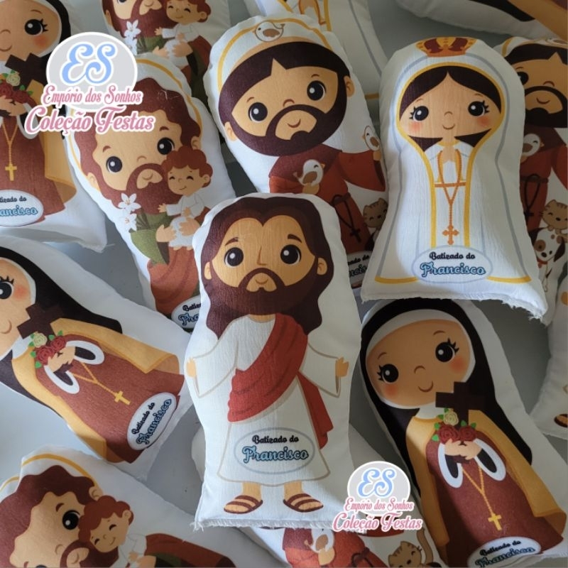 Almofadas santinhos catolicos 15cm para lembrancinha de batizado,aniversário,primeira comunhão e et