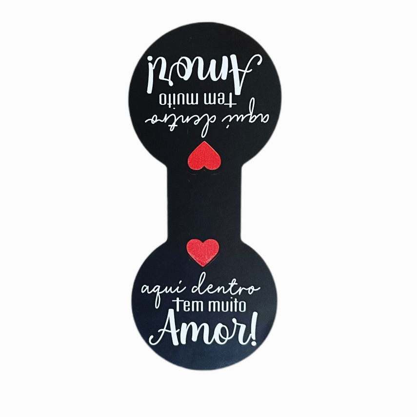 Lacre "Aqui dentro tem muito amor" adesivo em Oferta na Shopee