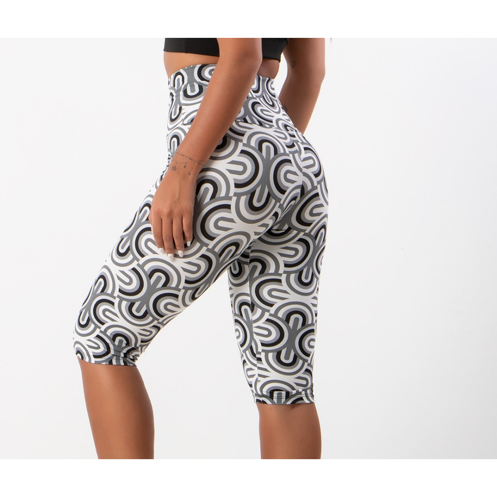Bermudão Legging Feminino Estampado Fitness Suplex - ESTAMPAS SORTIDAS