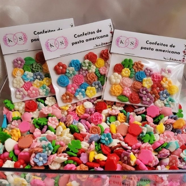 Mix de flores de açúcar - aplique/confeito de pasta americana - 25 ou 50 unidades