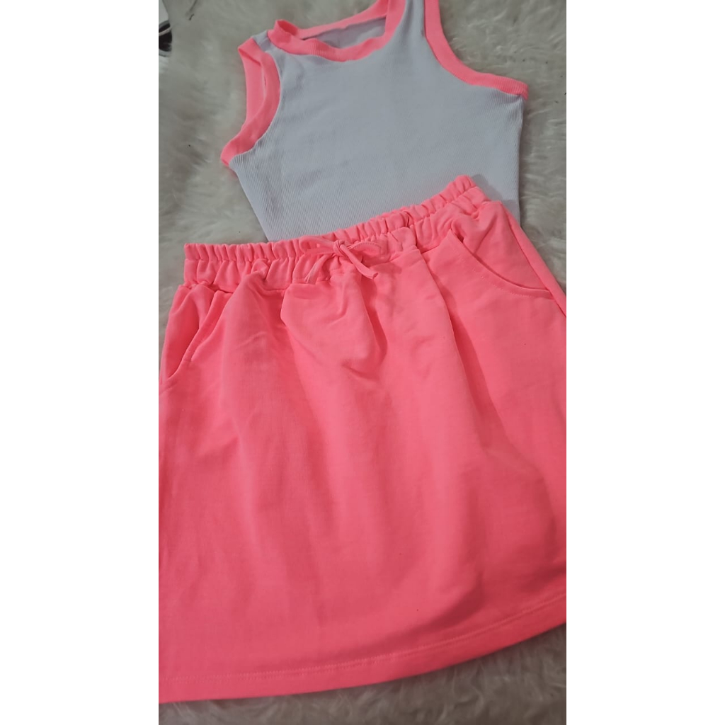 Conjunto gringa modelo novo Saia mais cropped Ribana modelo novo.