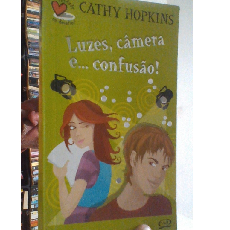 livro de bolso luzes, câmera e... confusão!, Cathy Hopkins, ed V & R