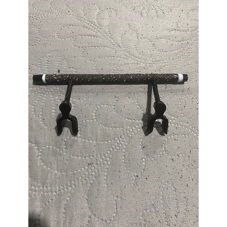 Poleiro frontal para gaiolas de coleiro