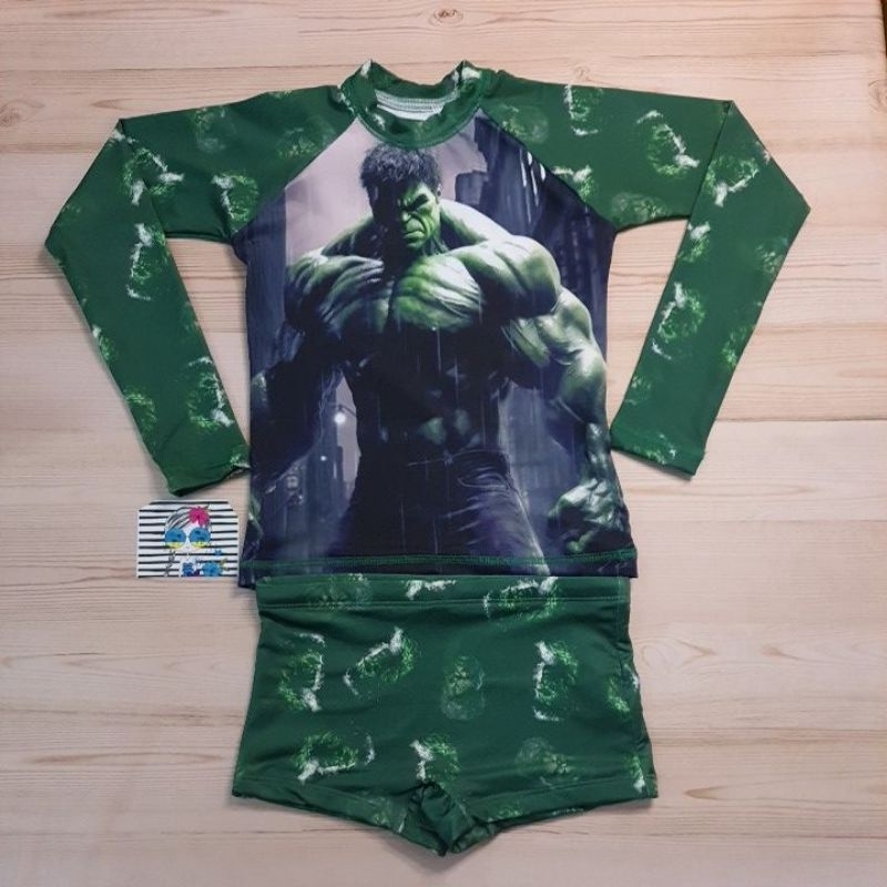 Sunga Boxer e Camisa Infantil com Proteção Solar UV50+ Conjunto Praia Personagem Super Herói Hulk Envio Imediato
