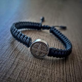 Pulseira de Microcord com Miçanga SÃO BENTO Ajustável Regulável Bracelete Corda Trançada WORMBEAD em Oferta na Shopee