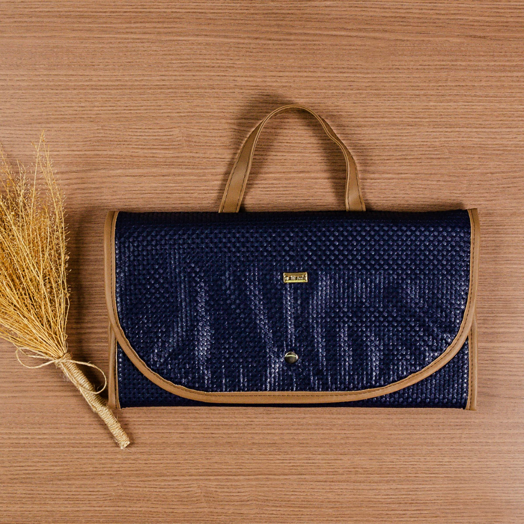 Trocador Portátil Formato Carteira Para Bebê com Alça