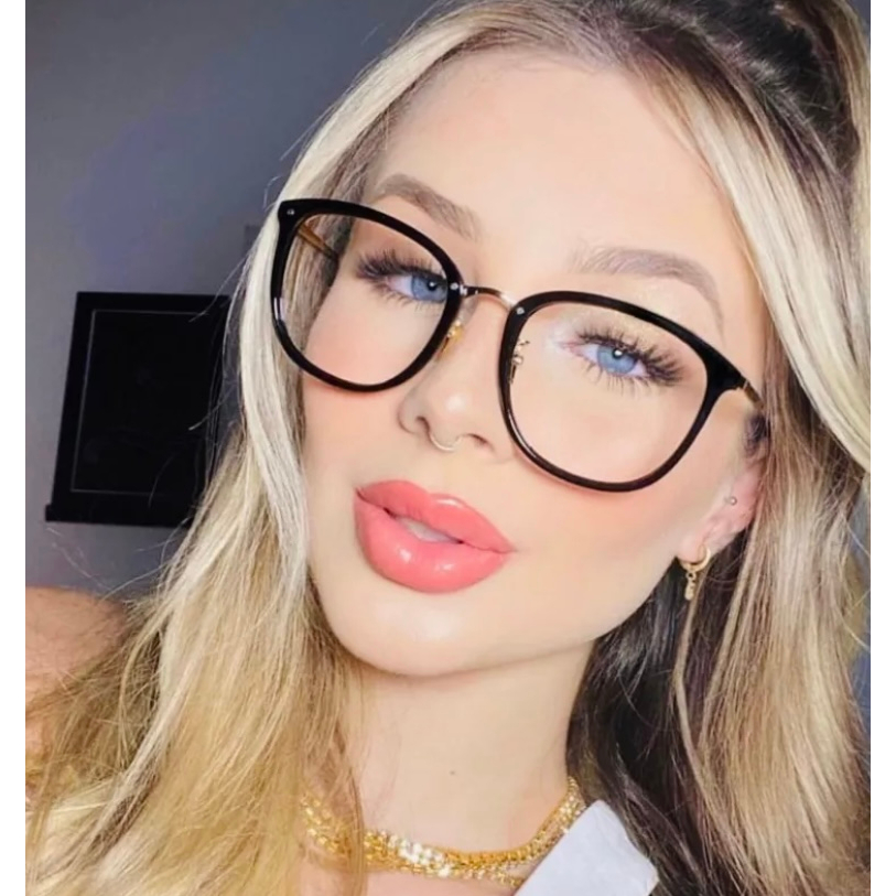 Óculos Armação Feminino Para Grau Classic Geek Vintage Retrô Moda Fashion A001 em Oferta na Shopee