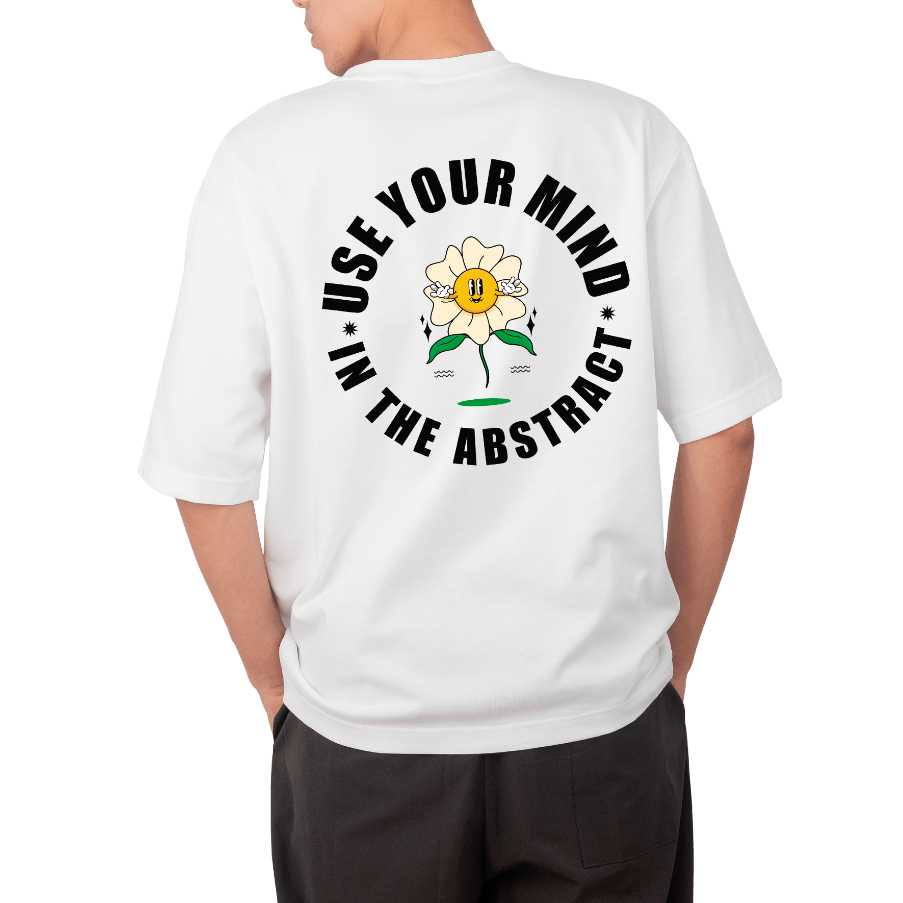 Camiseta Use Your Mind Margarida Flor Frase Oversized Manga Curta Long Line Streetwear