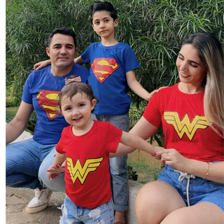 Presente Dia das Crianças Camiseta Feminina Tal Mãe e Tal Filha Camiseta Masculina Tal Pai Tal Filho Família Herói Superman e Mulher Maravilha.