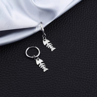 Kit 2 Pares  Brinco Punk de Argola Com Pingente Peixe em Oferta na Shopee