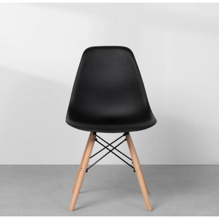 Cadeira Charles Eames Eiffel Wood PRETA Para Escrivaninha Escritório Pés De Madeira Decoração Externa e Interna