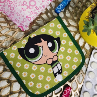 Necessaire porta absorvente/ farmacinha/ Porta carregador de celular em Oferta na Shopee