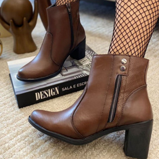 Bota Feminina Salto Alto Cano Médio Confortável Exclusiva Dona Beja!