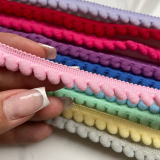 Fita Mini Pompom 2 METROS, 13 mm Diversas Cores, Aviamento para Artesanato e Costura, São José 7875 em Oferta na Shopee