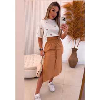 Saia midi moletinho tendência jogger com bolsos e fenda. em Oferta na Shopee