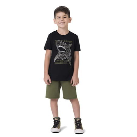 Conjunto Infantil Masculino Malwee Verão com Camiseta Preta Estampada e Bermuda Verde em Moletinho